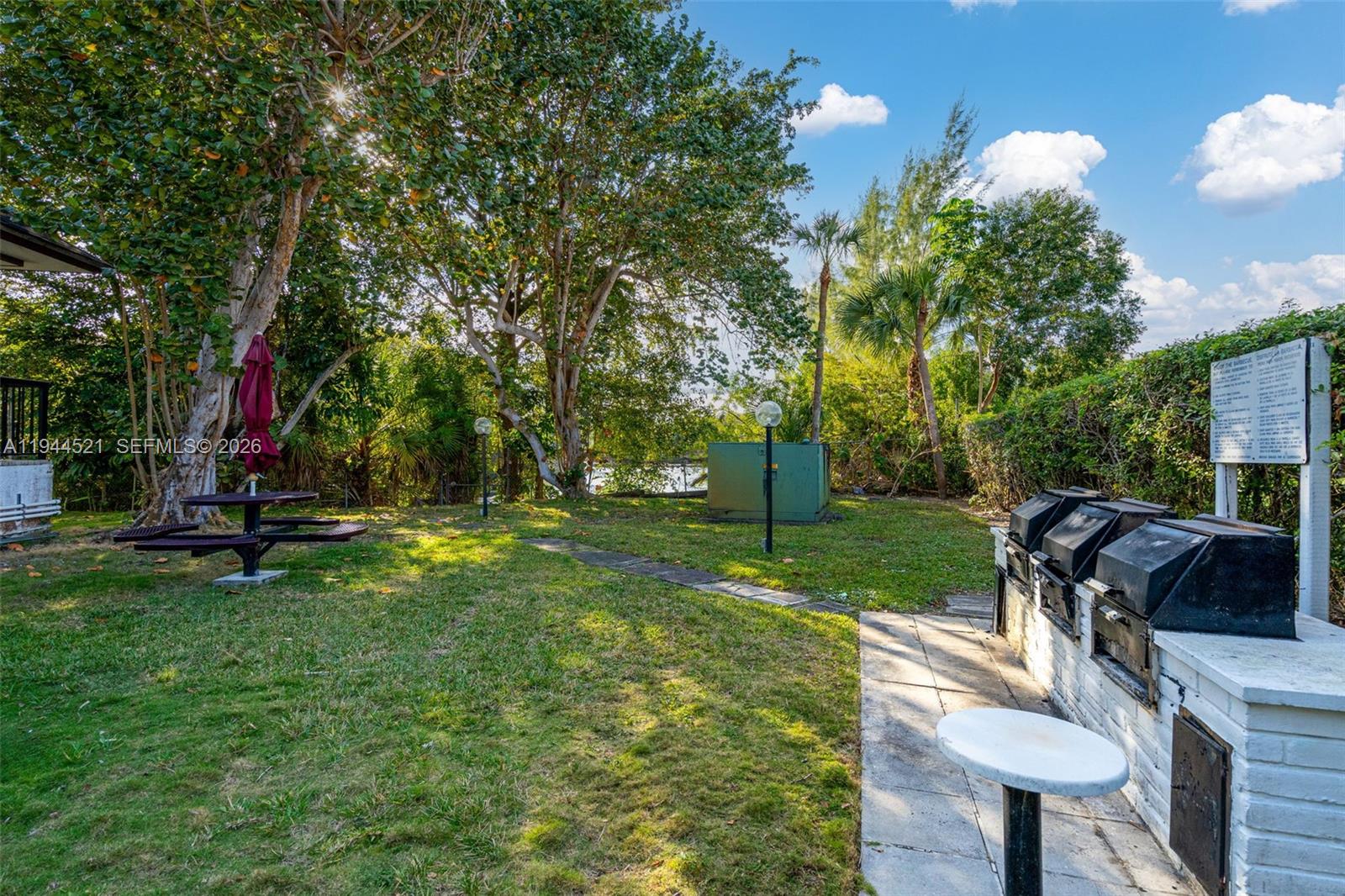 13953 Kendale Lakes Cir # 608B