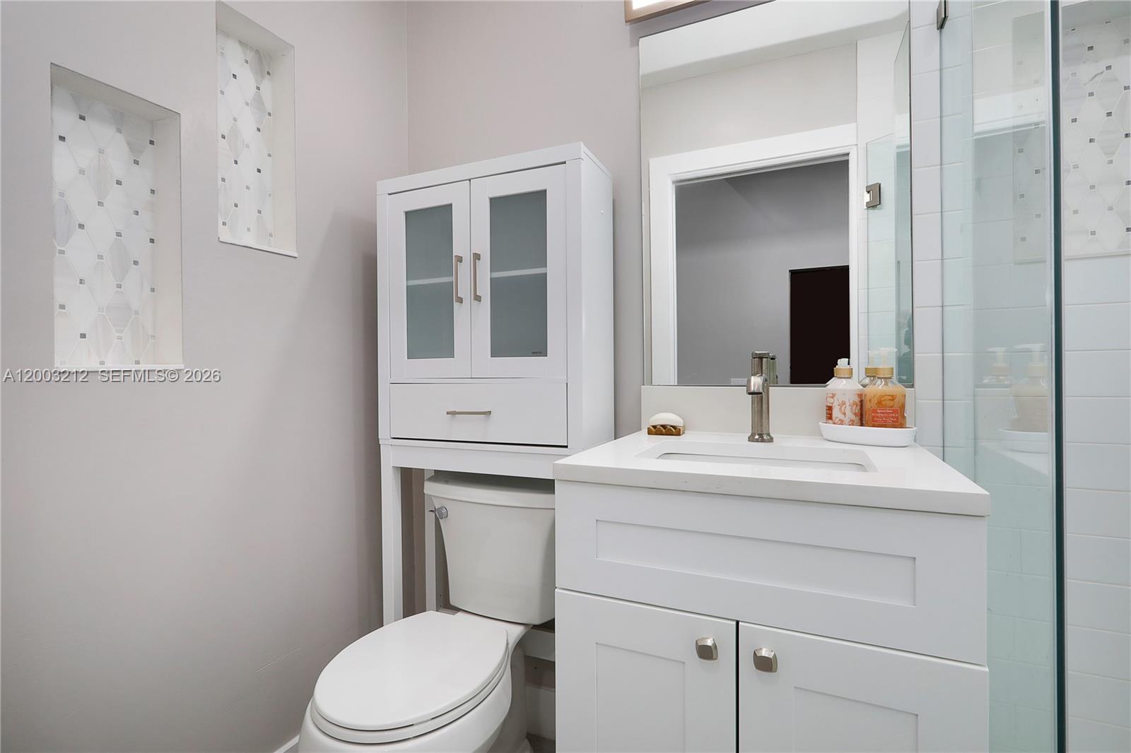 2368 SW 21st St Side