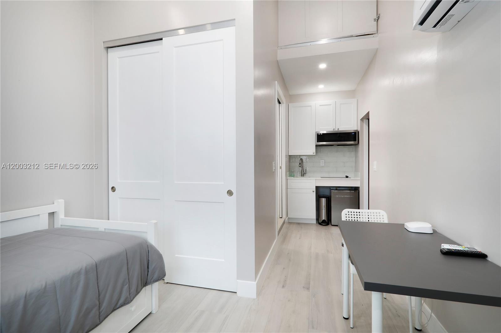 2368 SW 21st St Side