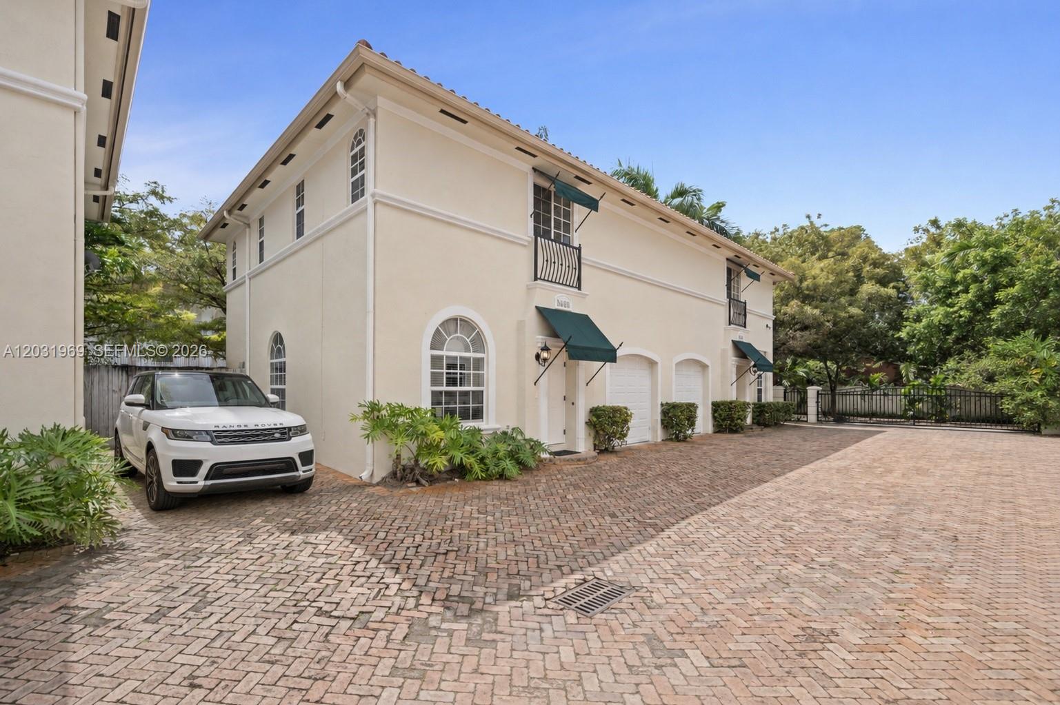 3229 Virginia St # 3229