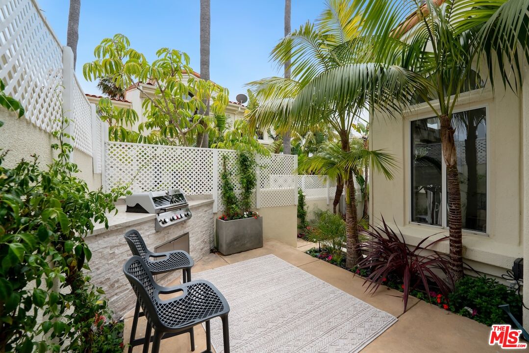 6453 Zuma View Pl Unit: 123