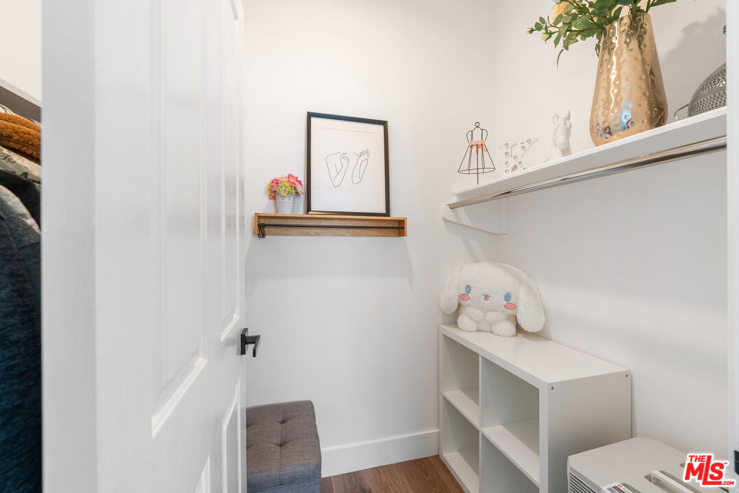 6453 Zuma View Pl Unit: 123