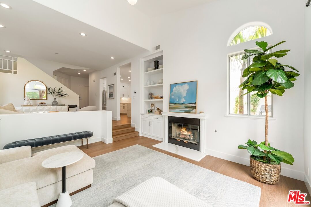 6453 Zuma View Pl Unit: 123