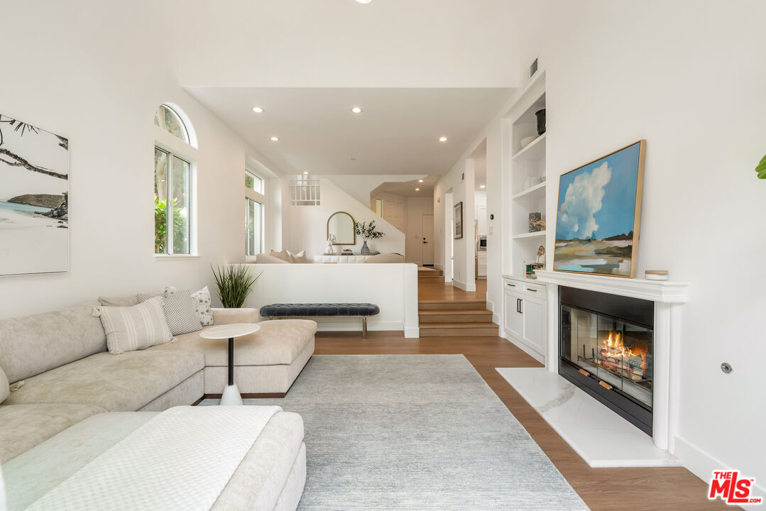 6453 Zuma View Pl Unit: 123