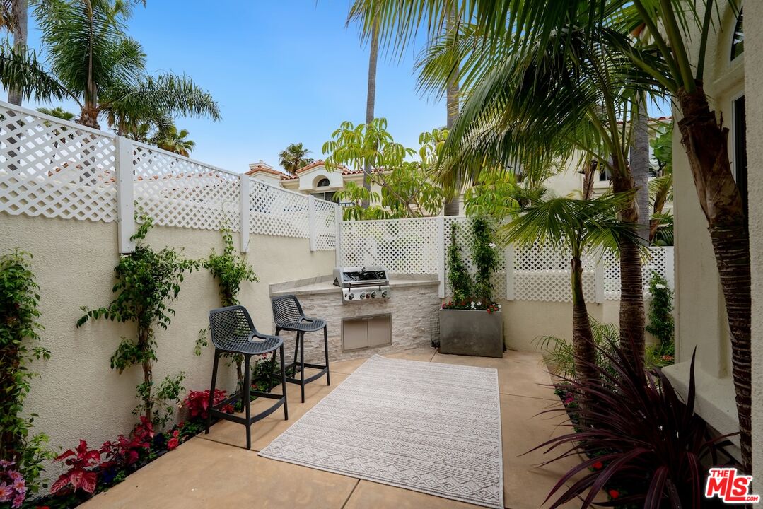 6453 Zuma View Pl Unit: 123
