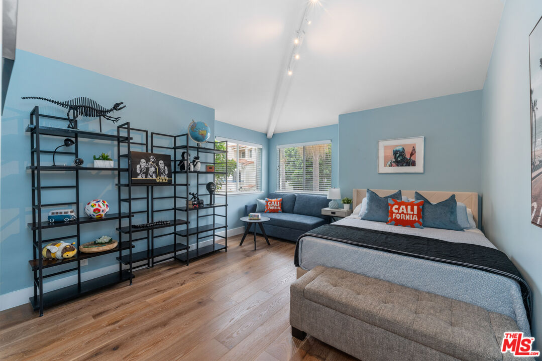 6453 Zuma View Pl Unit: 123