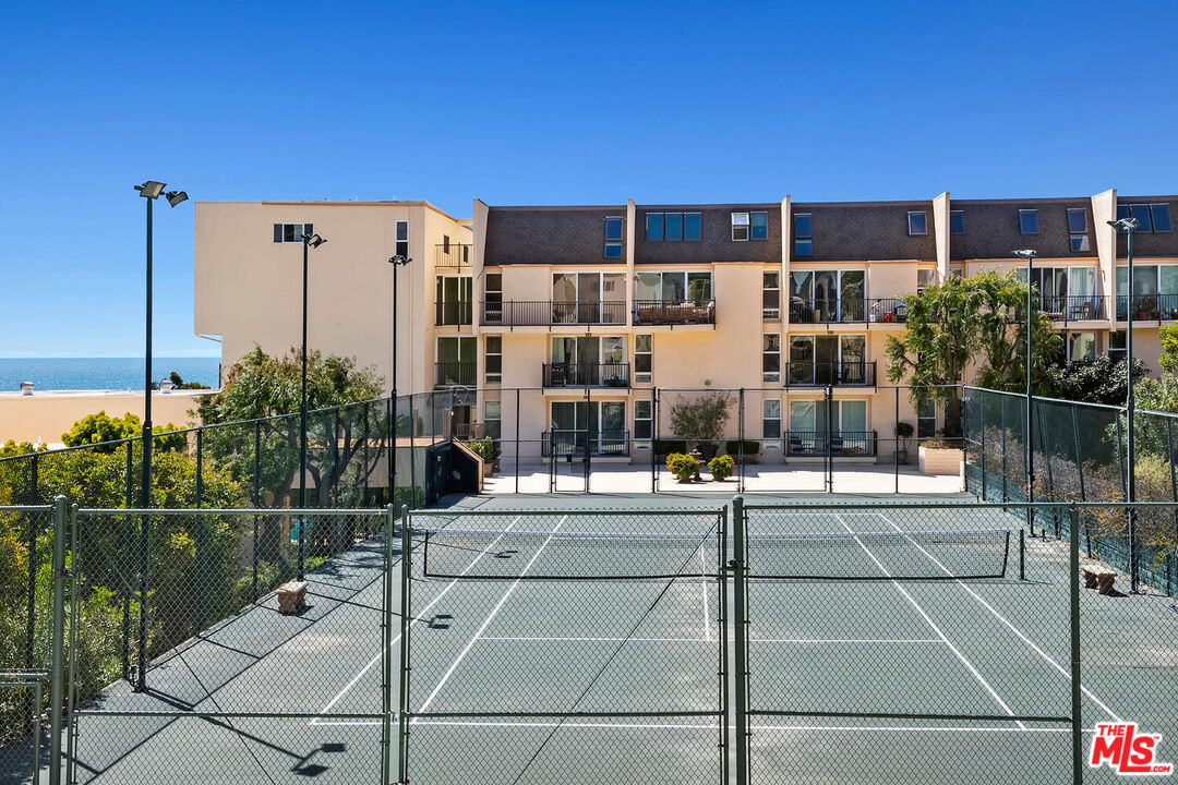 23901 Civic Center Way Unit: 114