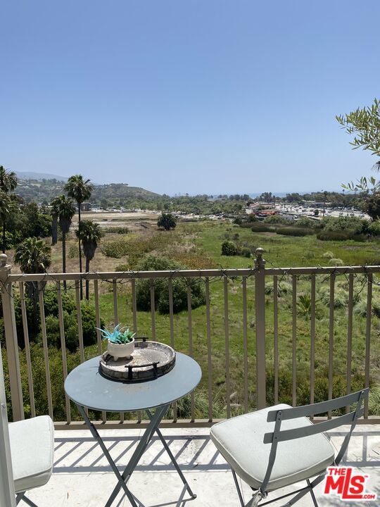 23901 Civic Center Way Unit: 114