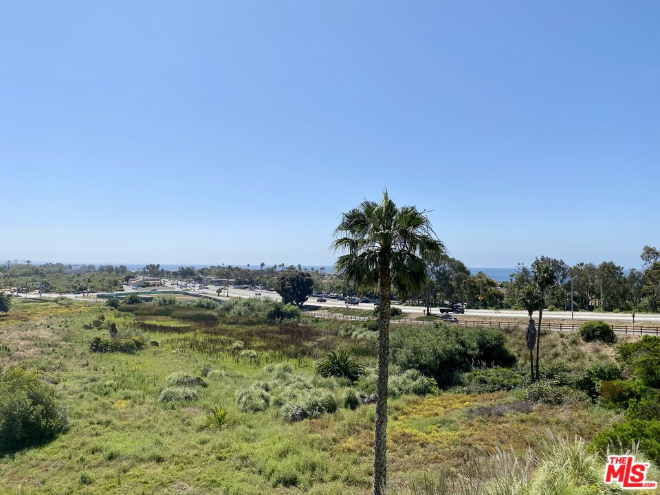 23901 Civic Center Way Unit: 114
