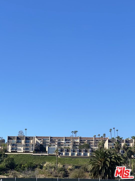 23901 Civic Center Way Unit: 114