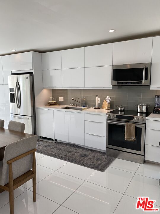 23901 Civic Center Way Unit: 114