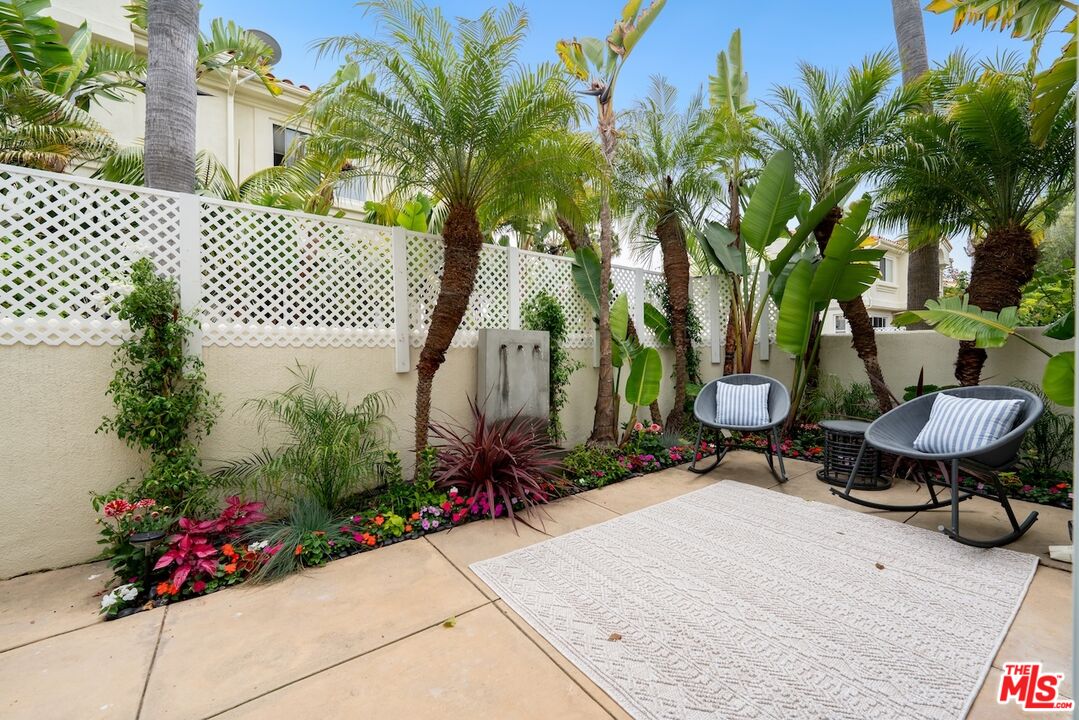 6453 Zuma View Pl Unit: 123