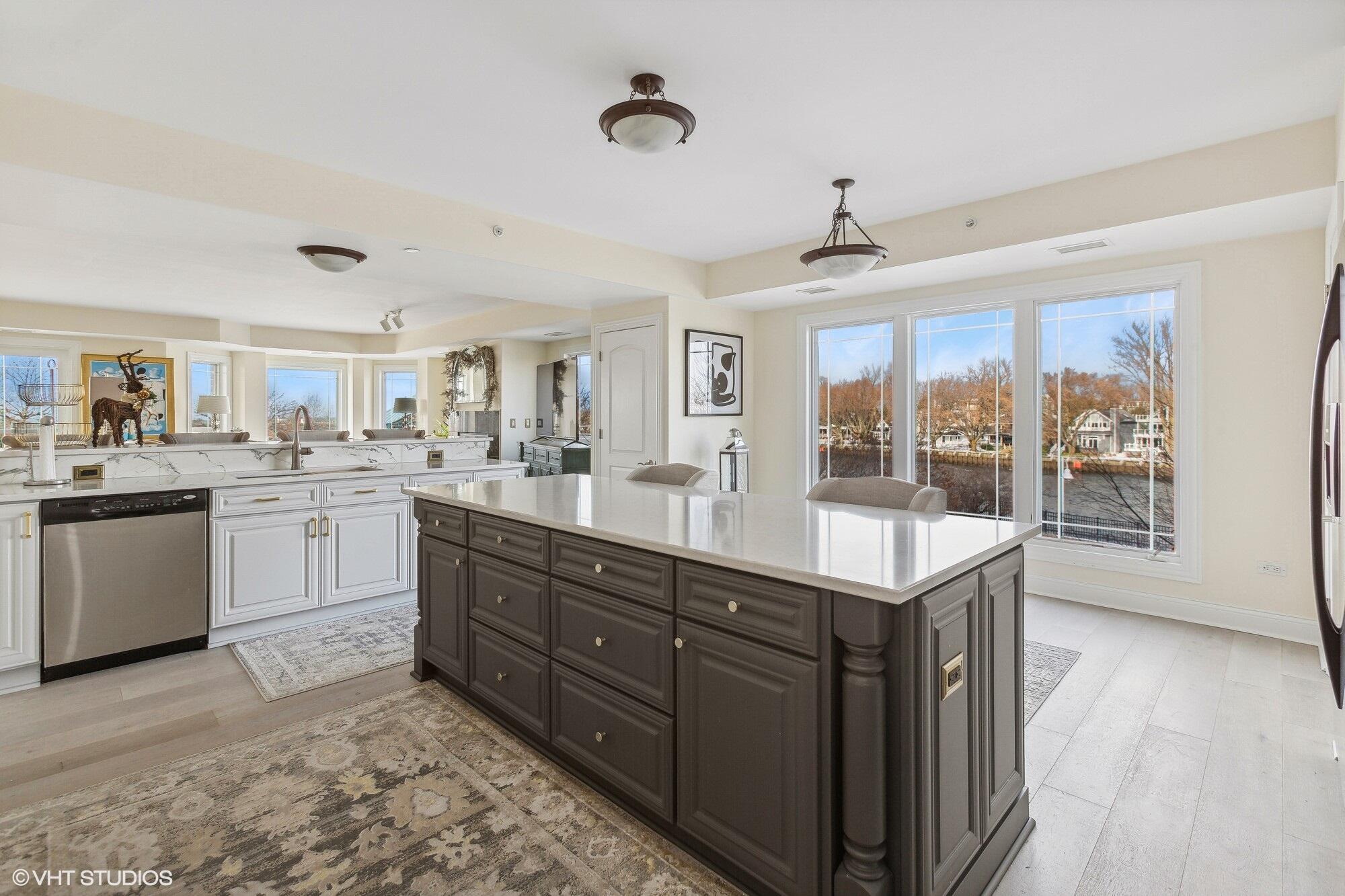 200 Lake Street, 3B, St. Joseph Unit: 3B