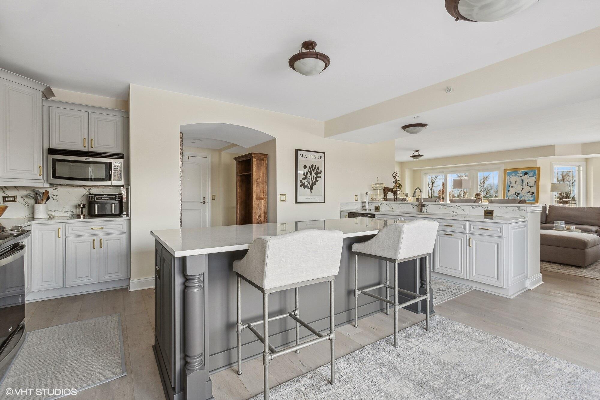 200 Lake Street, 3B, St. Joseph Unit: 3B
