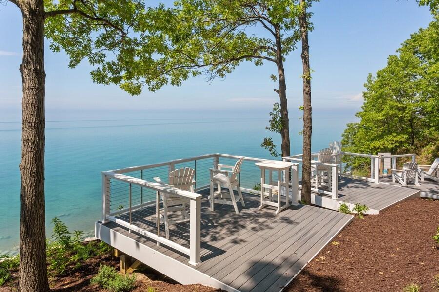 18636 Forest Beach Drive