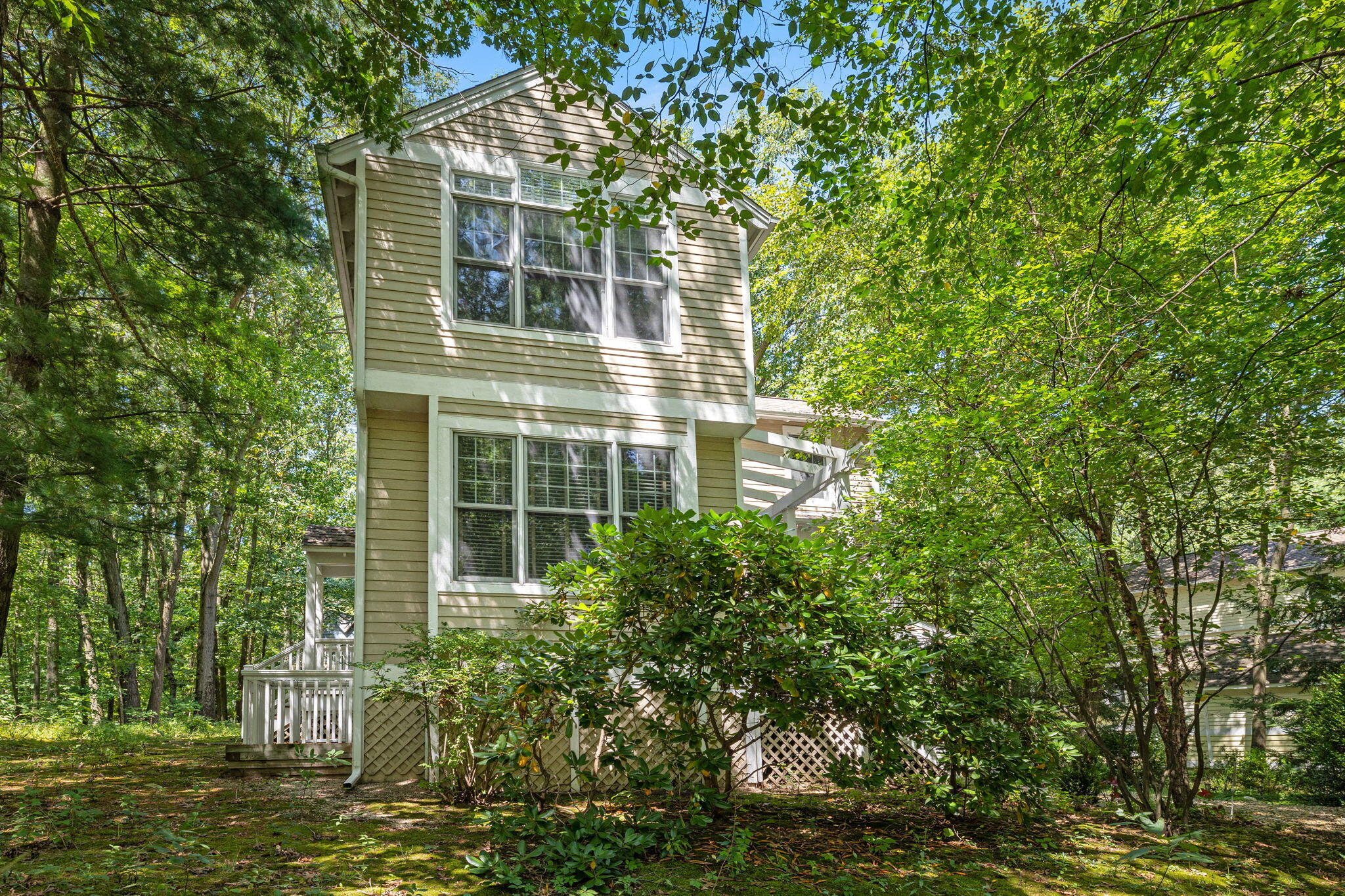 18636 Forest Beach Drive