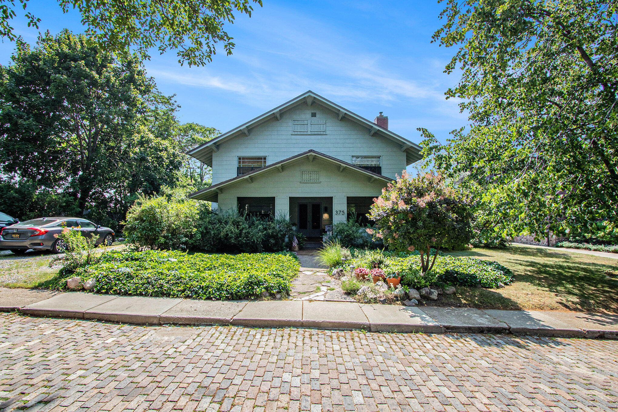 375 Ridgeway Street, St. Joseph