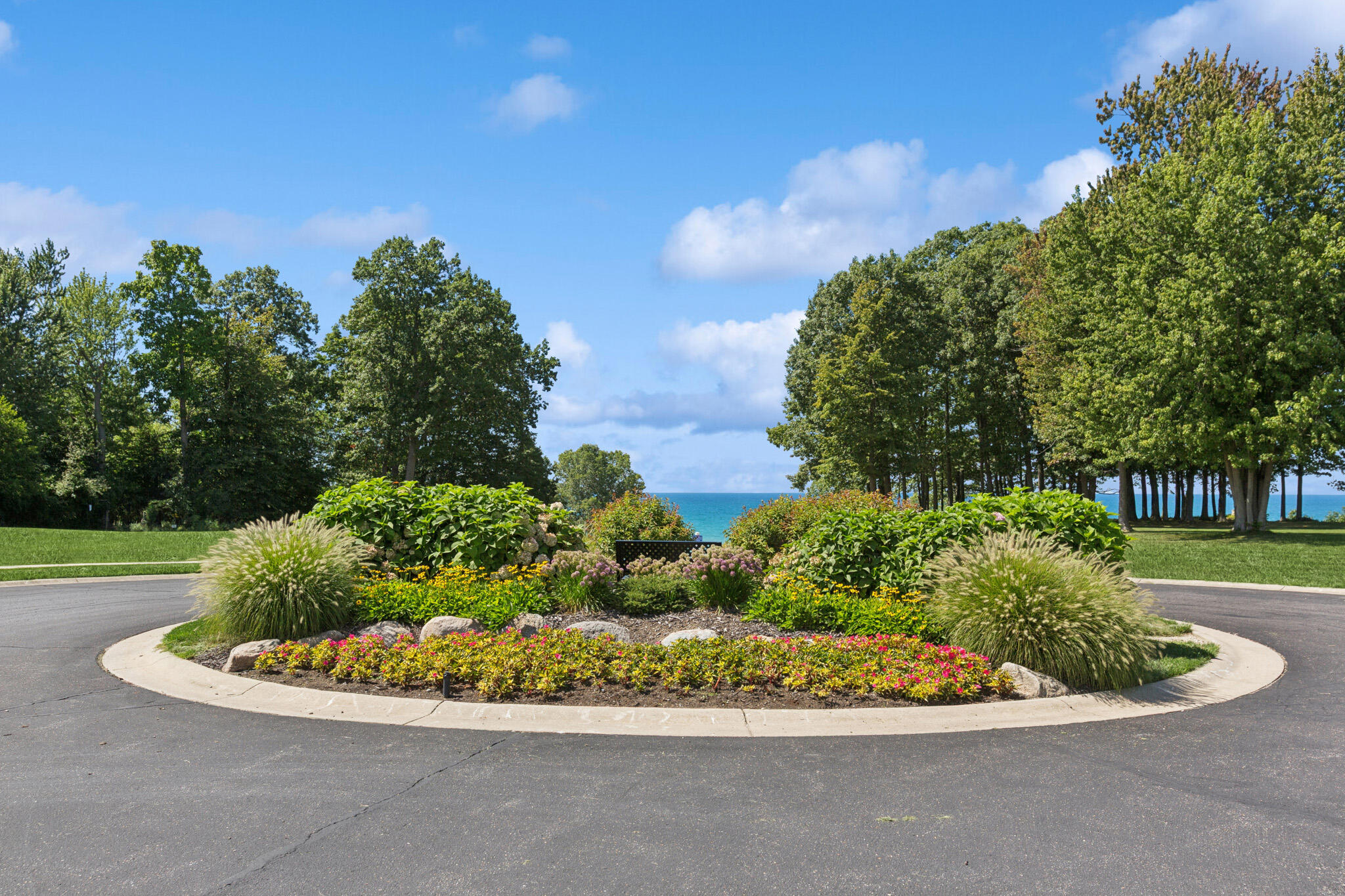 7161 Windcliff Drive, 9
