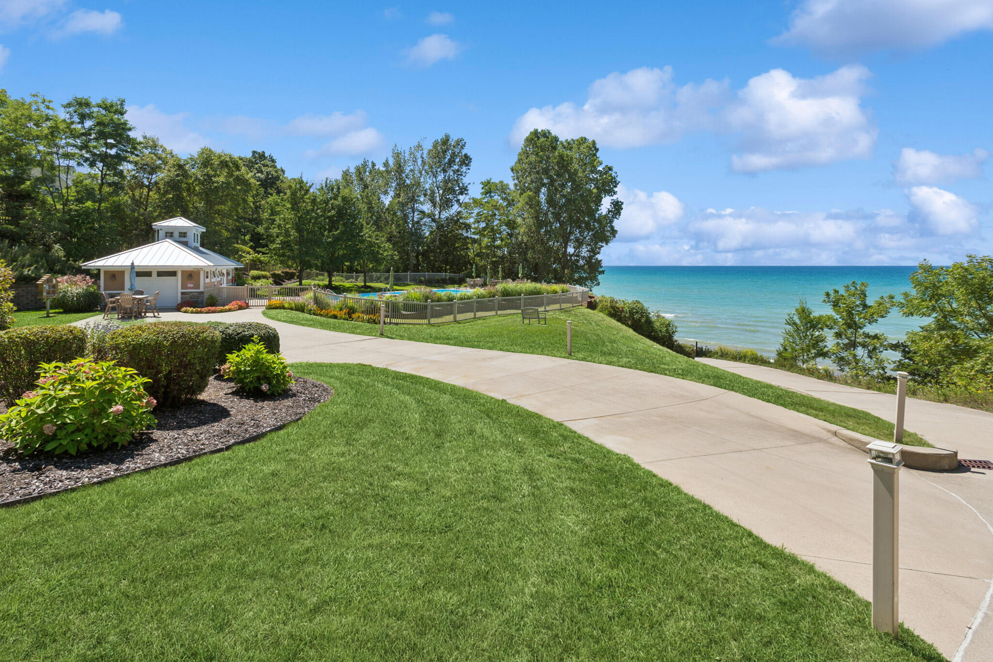 7161 Windcliff Drive, 9