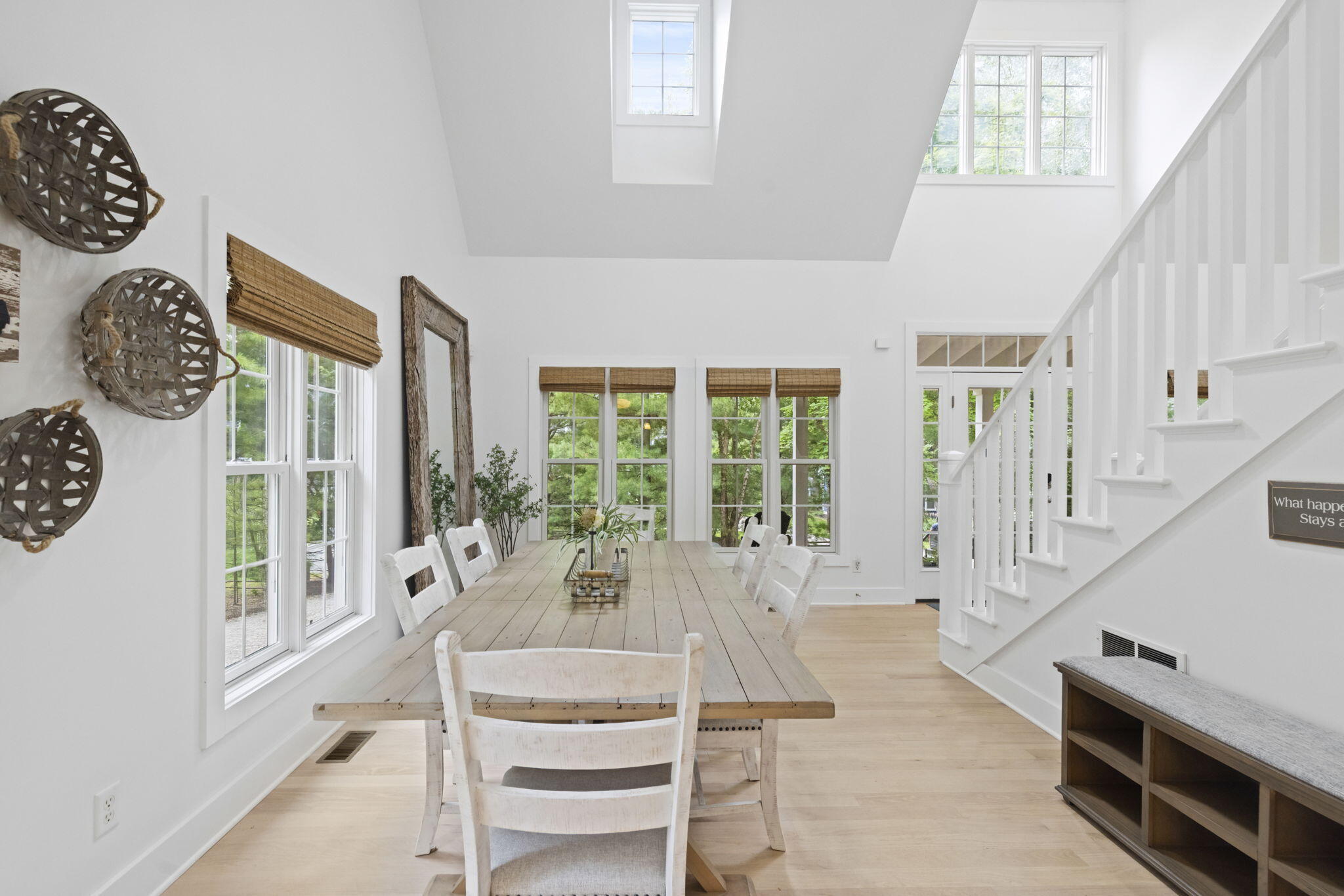 9912 Cottage Lane