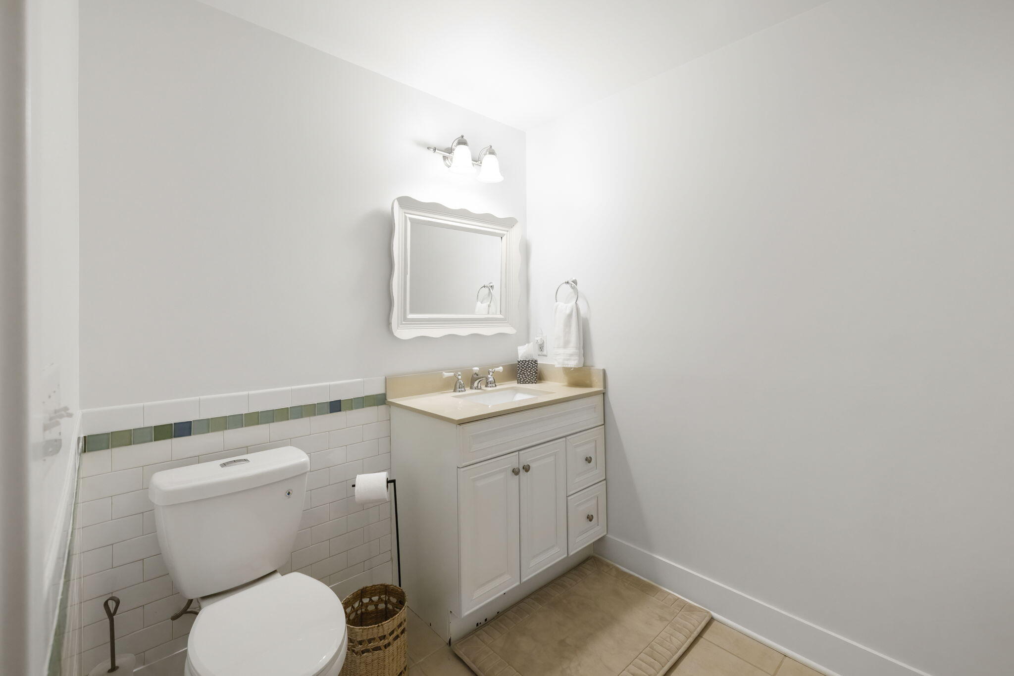 9912 Cottage Lane