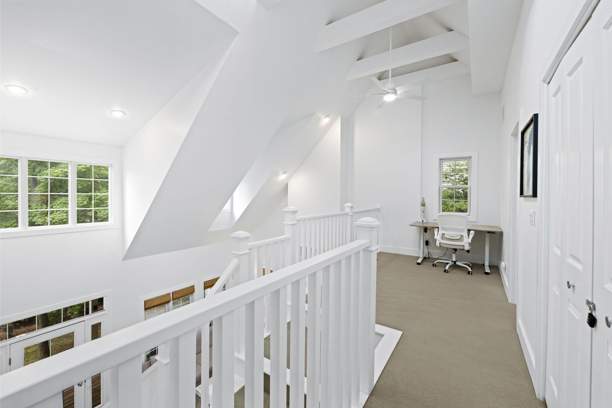 9912 Cottage Lane