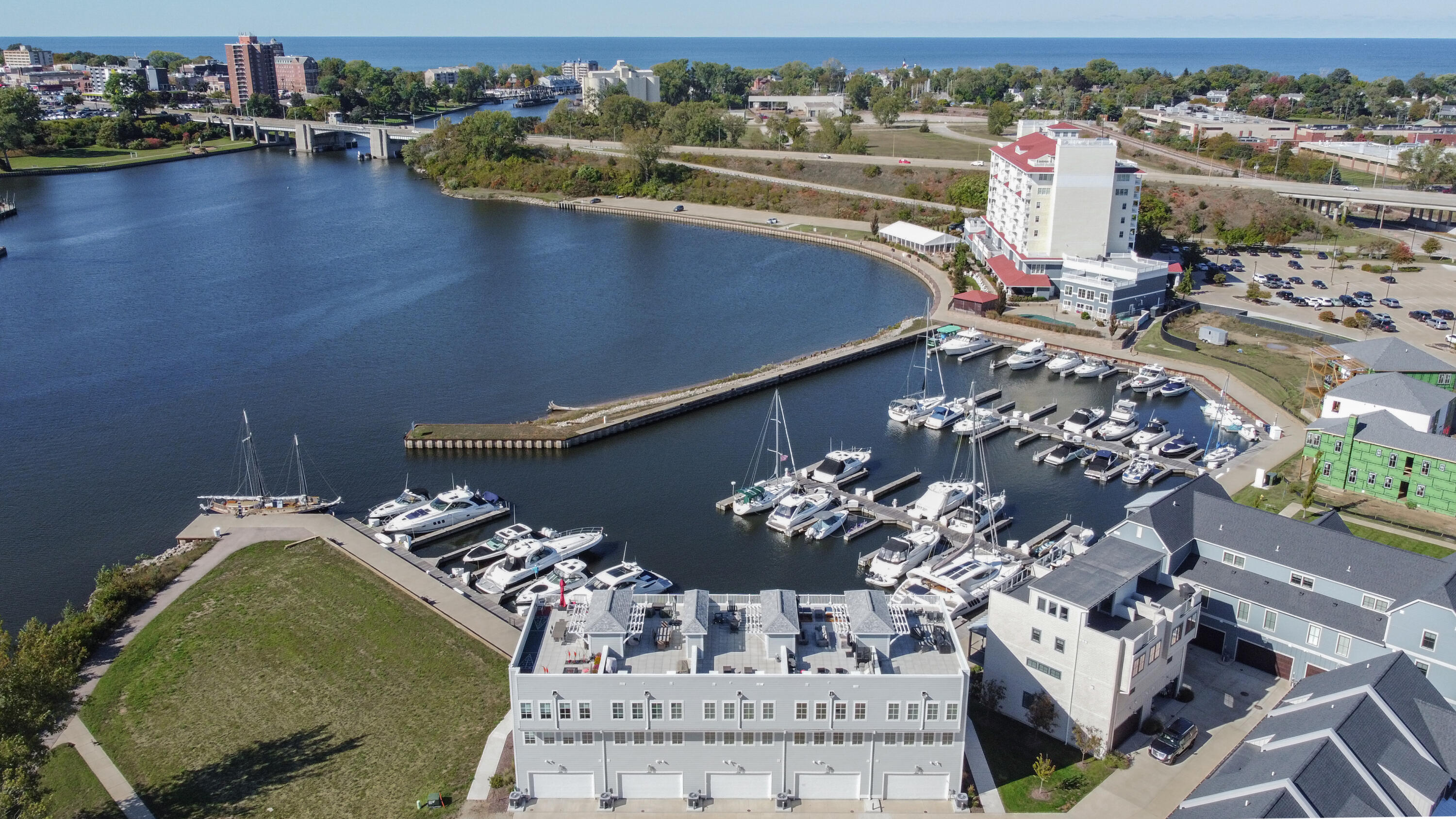 144 Mariners Cove, St. Joseph