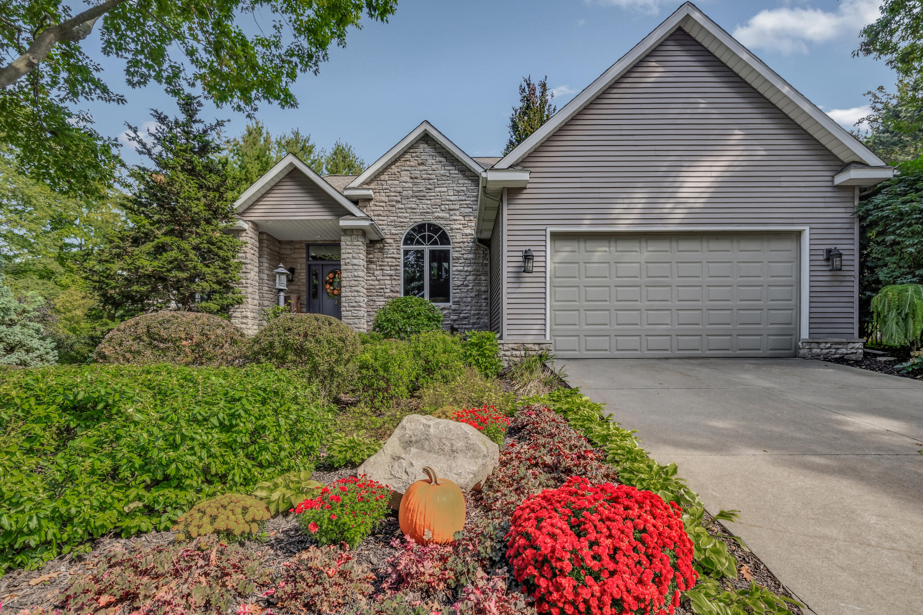 1395 Summerwood Drive