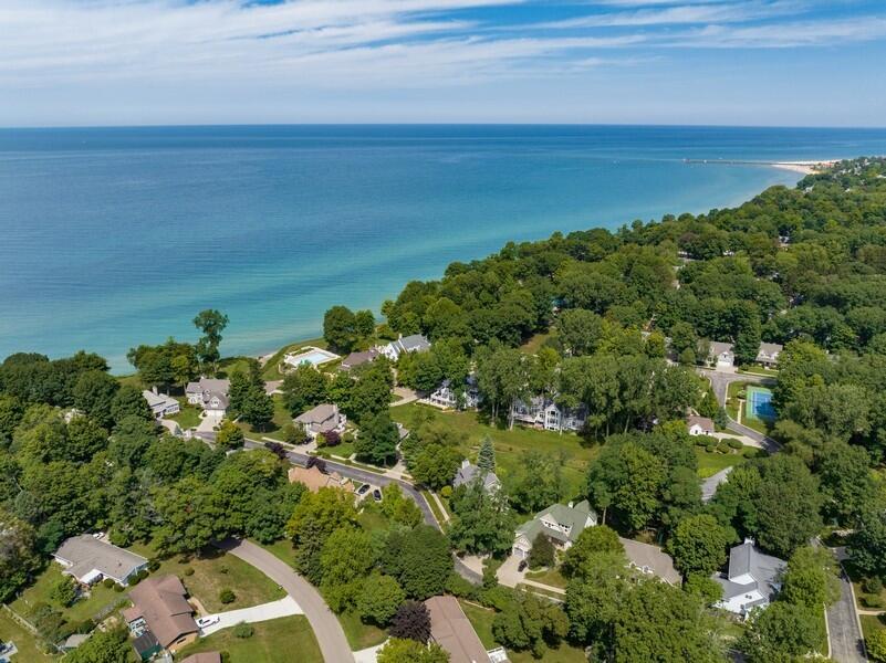 1395 Summerwood Drive