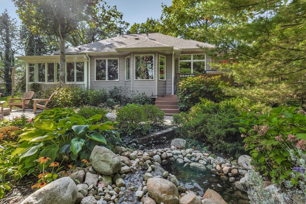 1395 Summerwood Drive