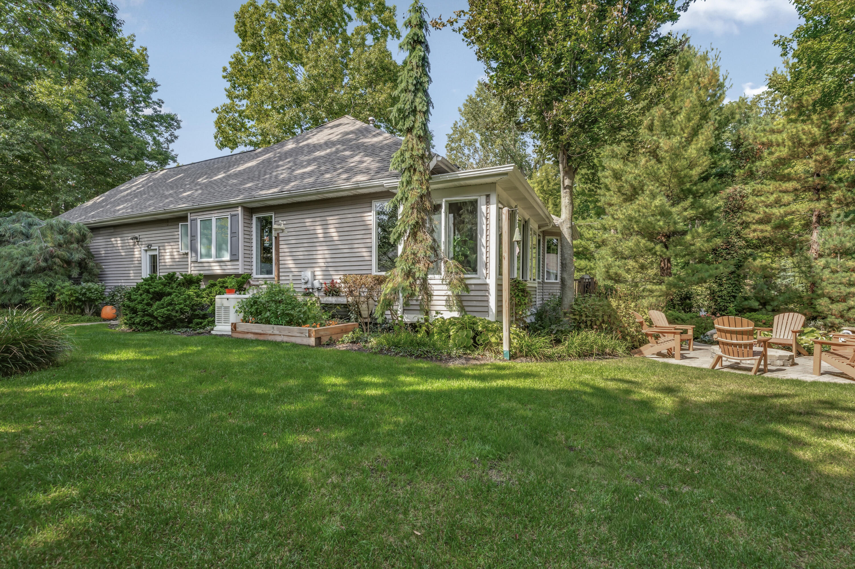 1395 Summerwood Drive