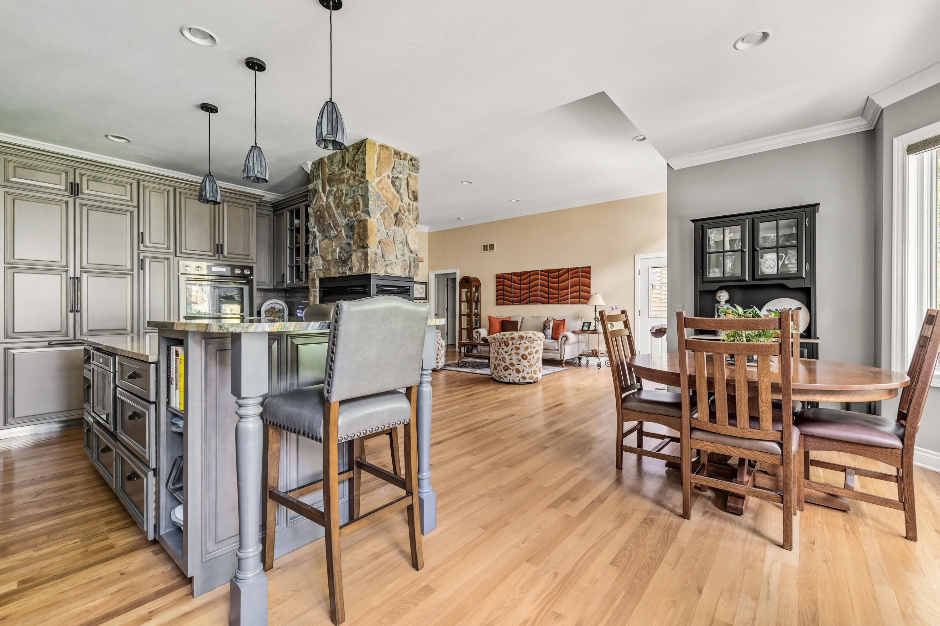 1395 Summerwood Drive