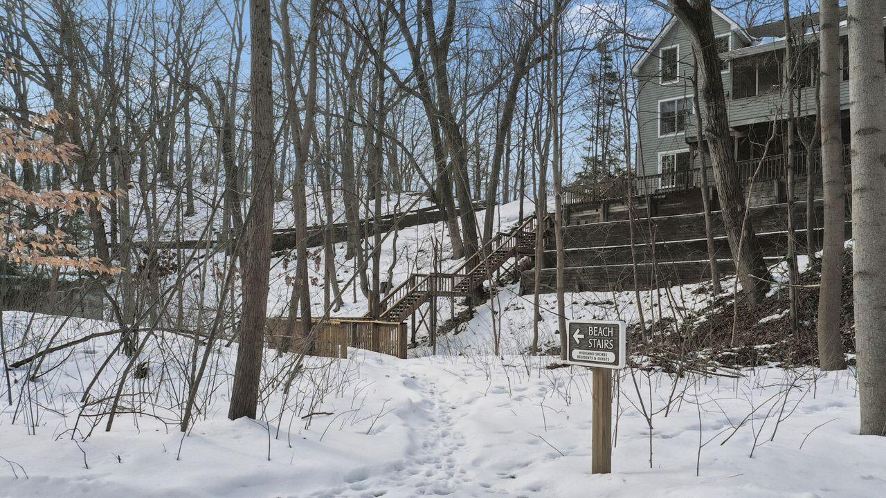 7039 Sand Dune Drive