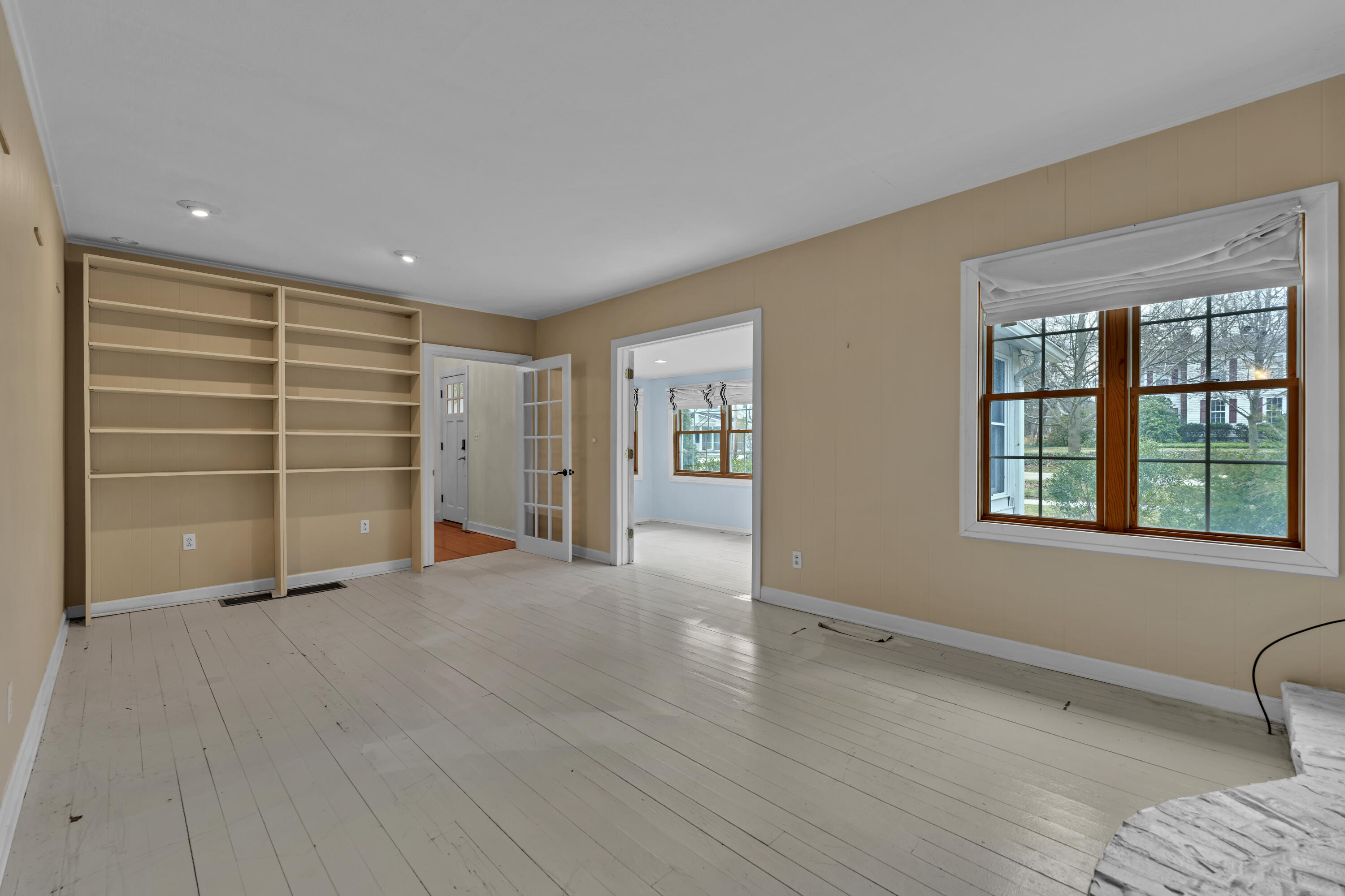1010 Allegan Street