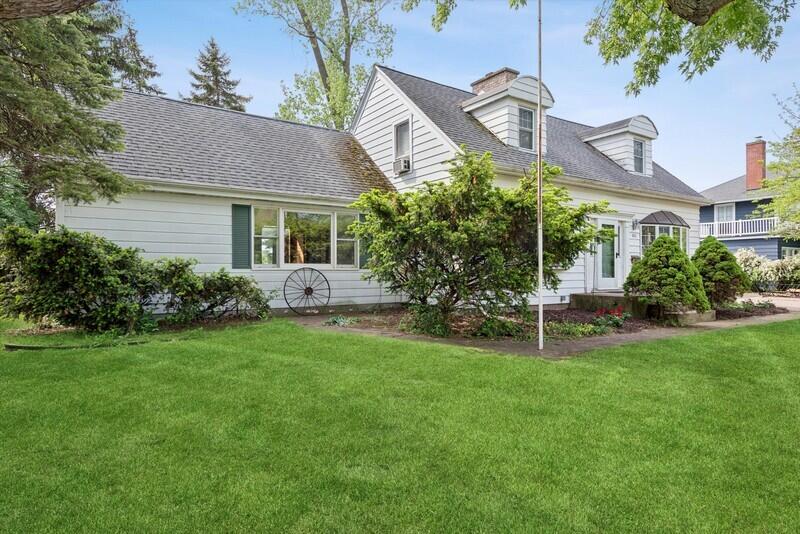 415 Ridgeway Street, St. Joseph