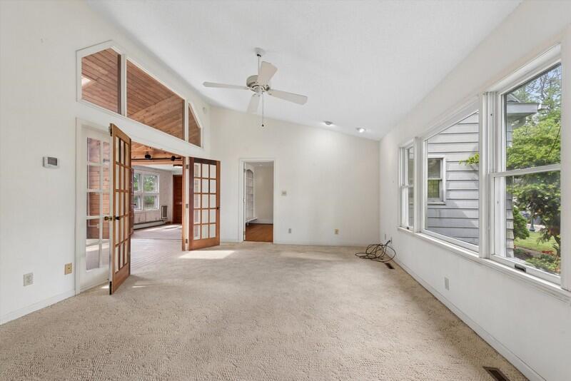 415 Ridgeway Street, St. Joseph