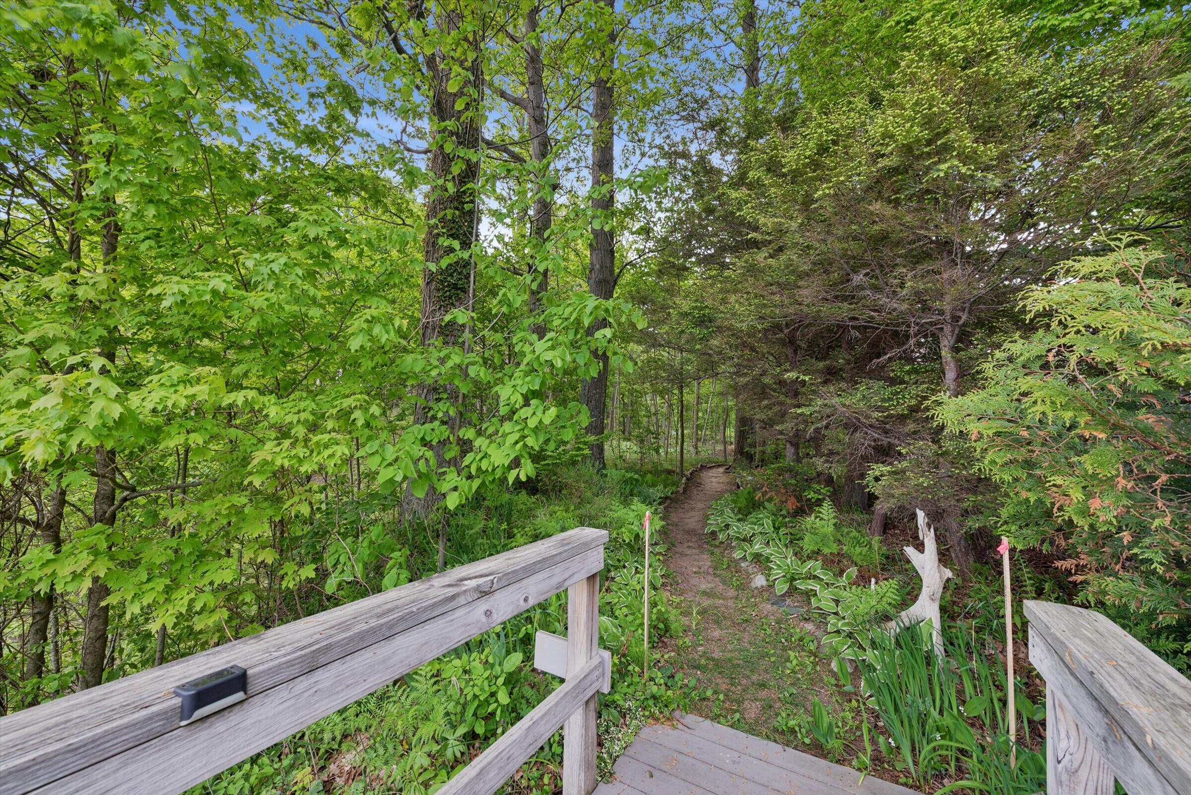 6056 Dune Path