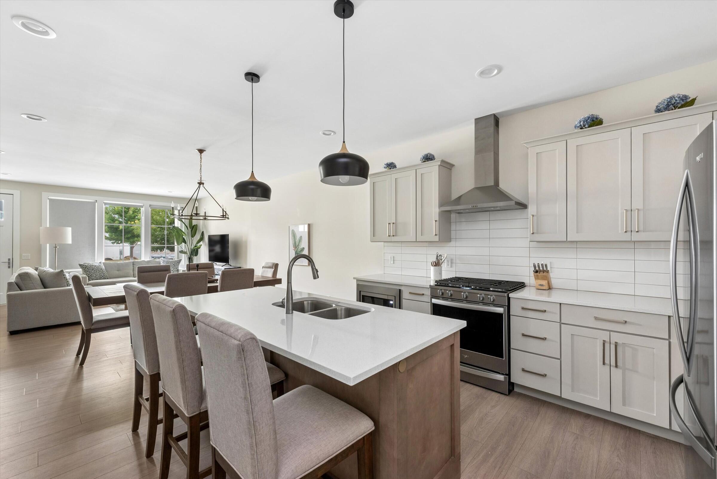 929 Harbor Drive E, St. Joseph