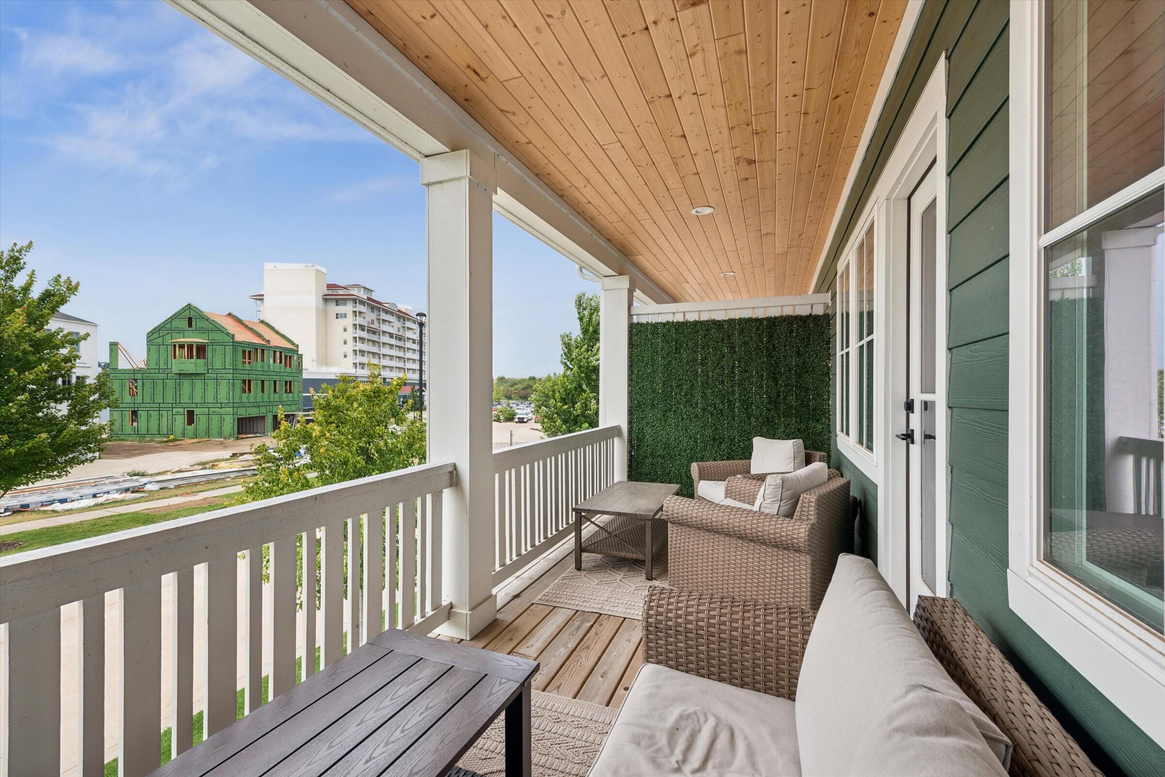 929 Harbor Drive E, St. Joseph