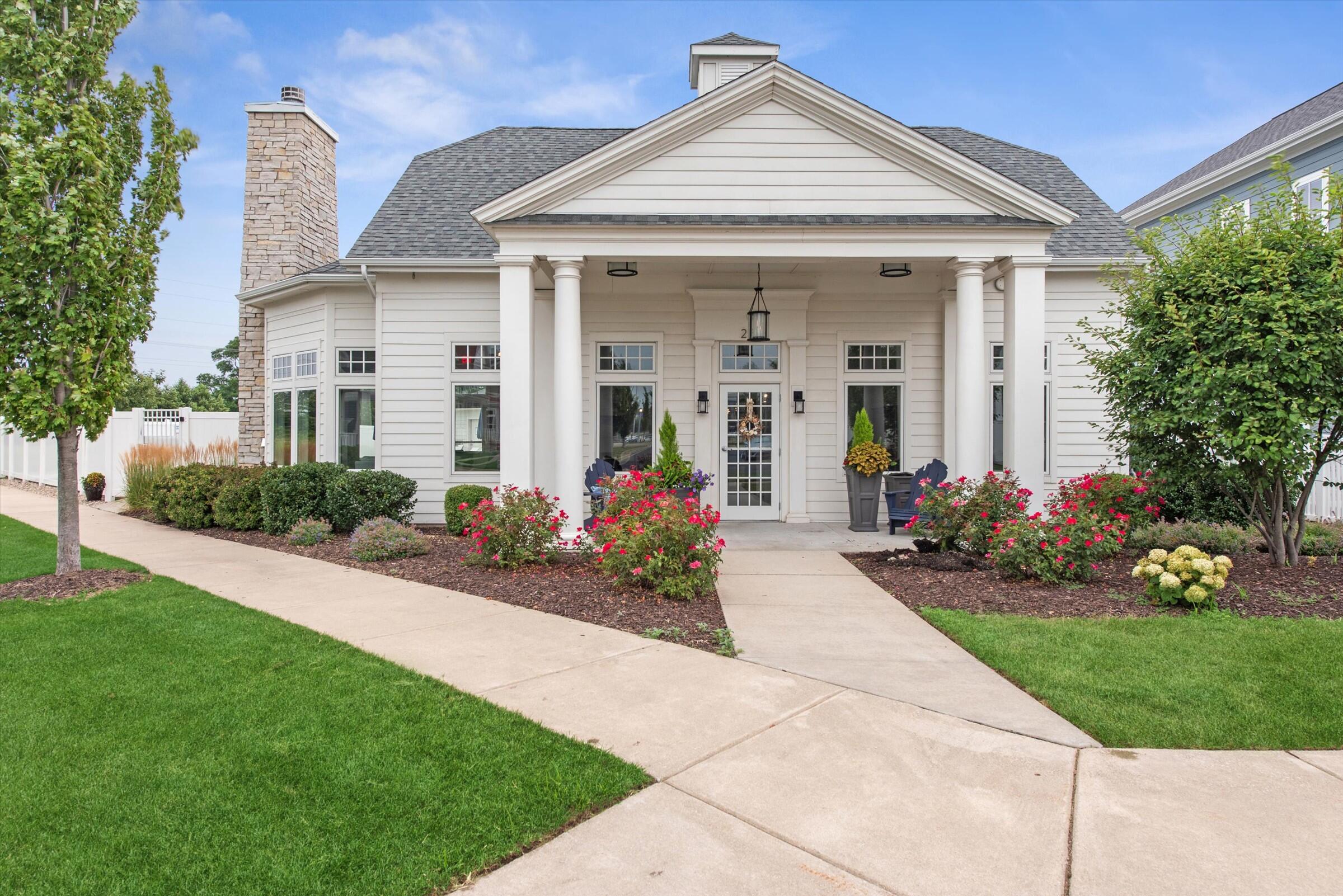 929 Harbor Drive E, St. Joseph