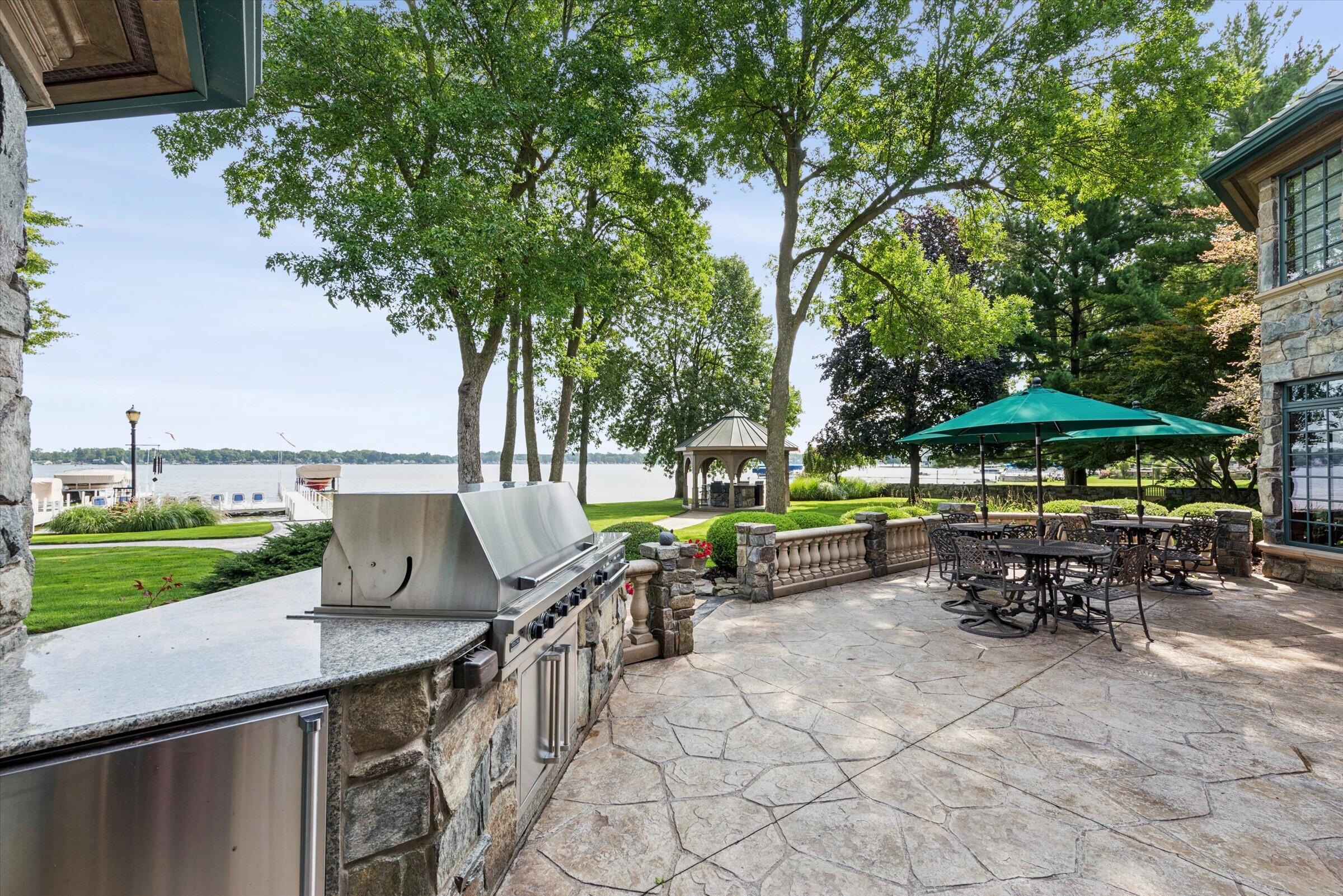 555 Maple Knoll Road