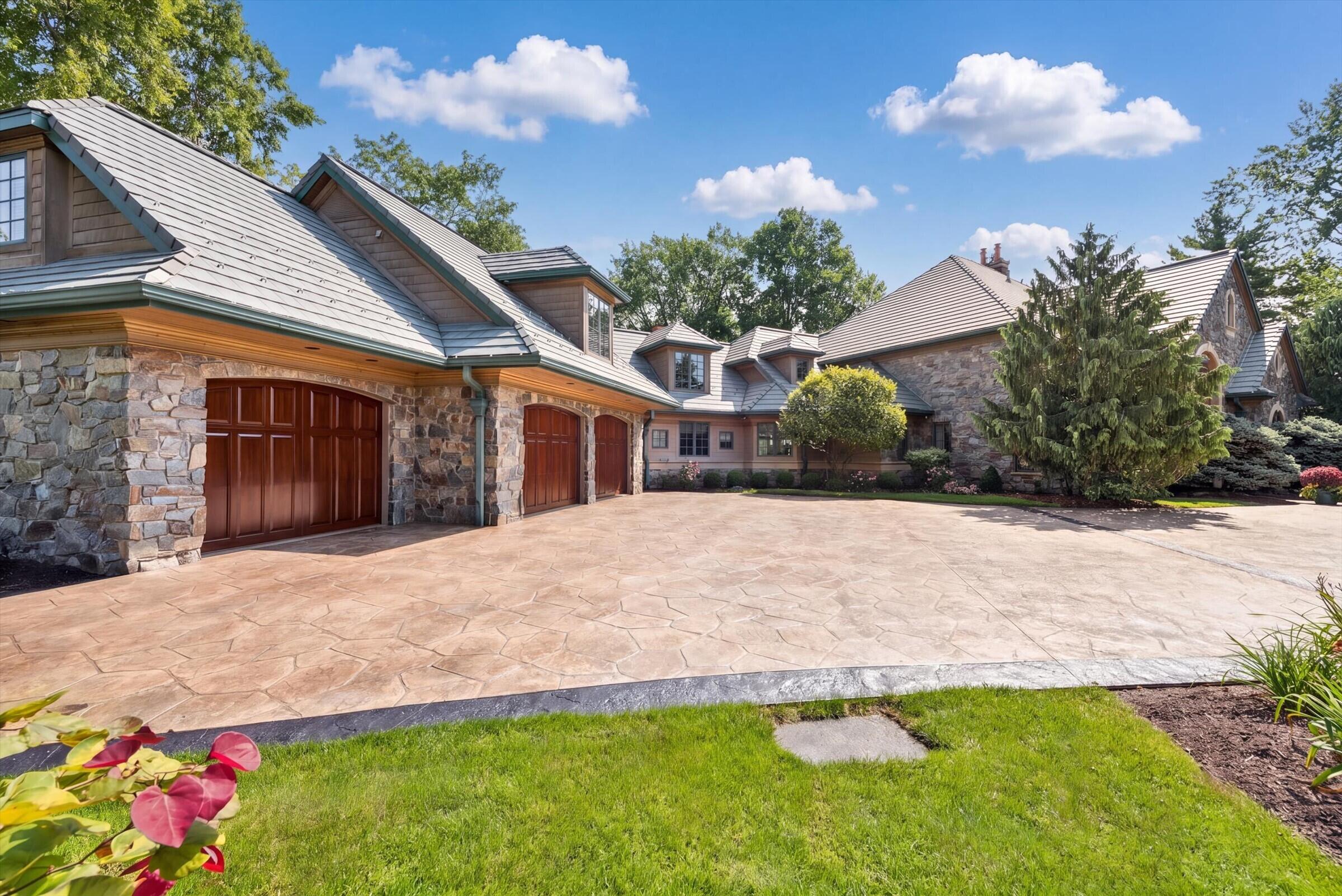 555 Maple Knoll Road