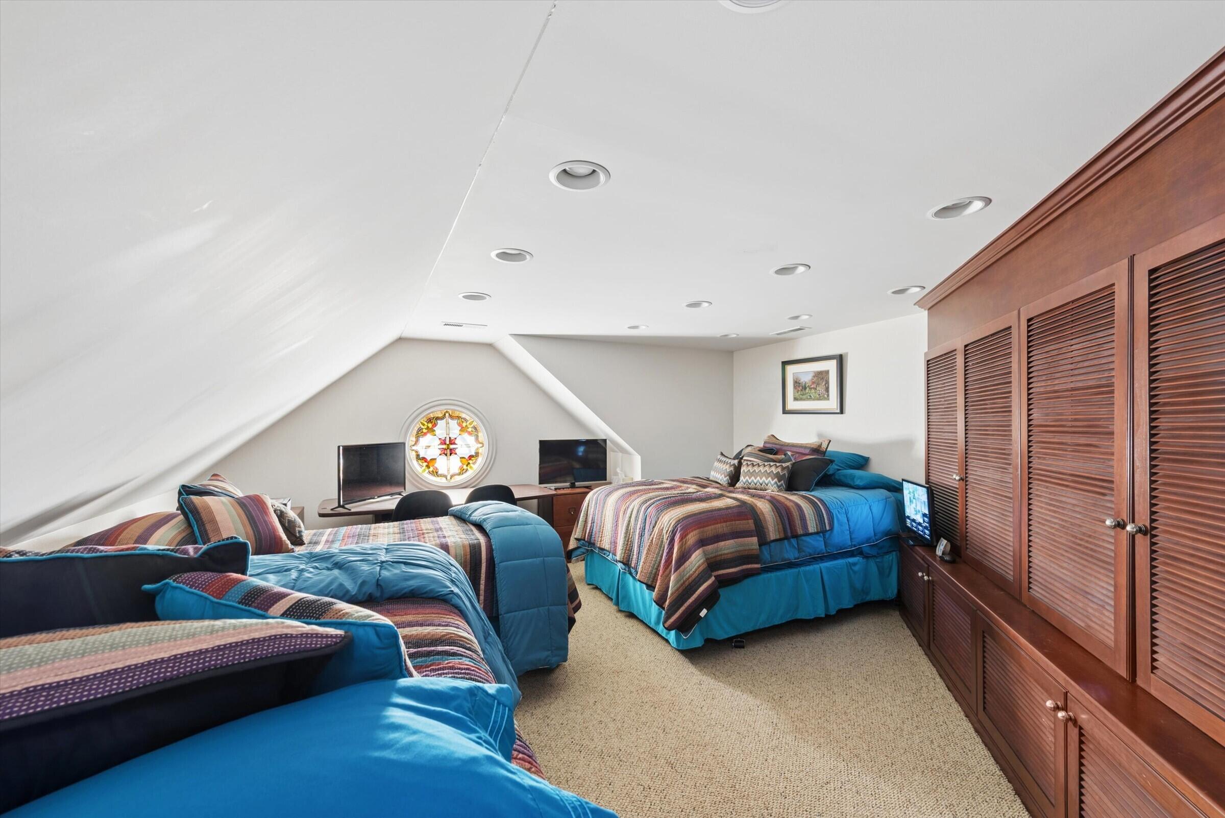 555 Maple Knoll Road