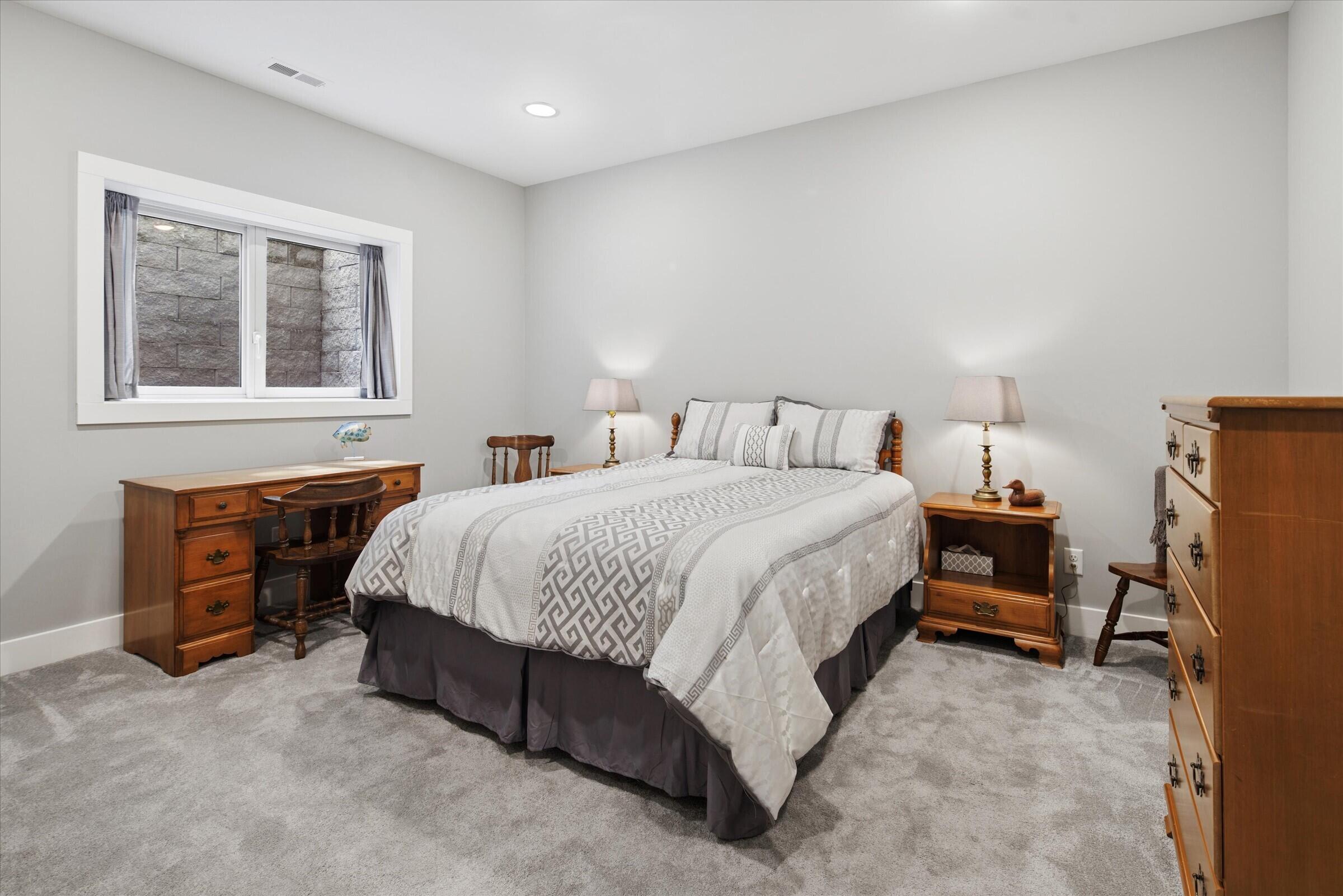 556 N Shore Drive 14