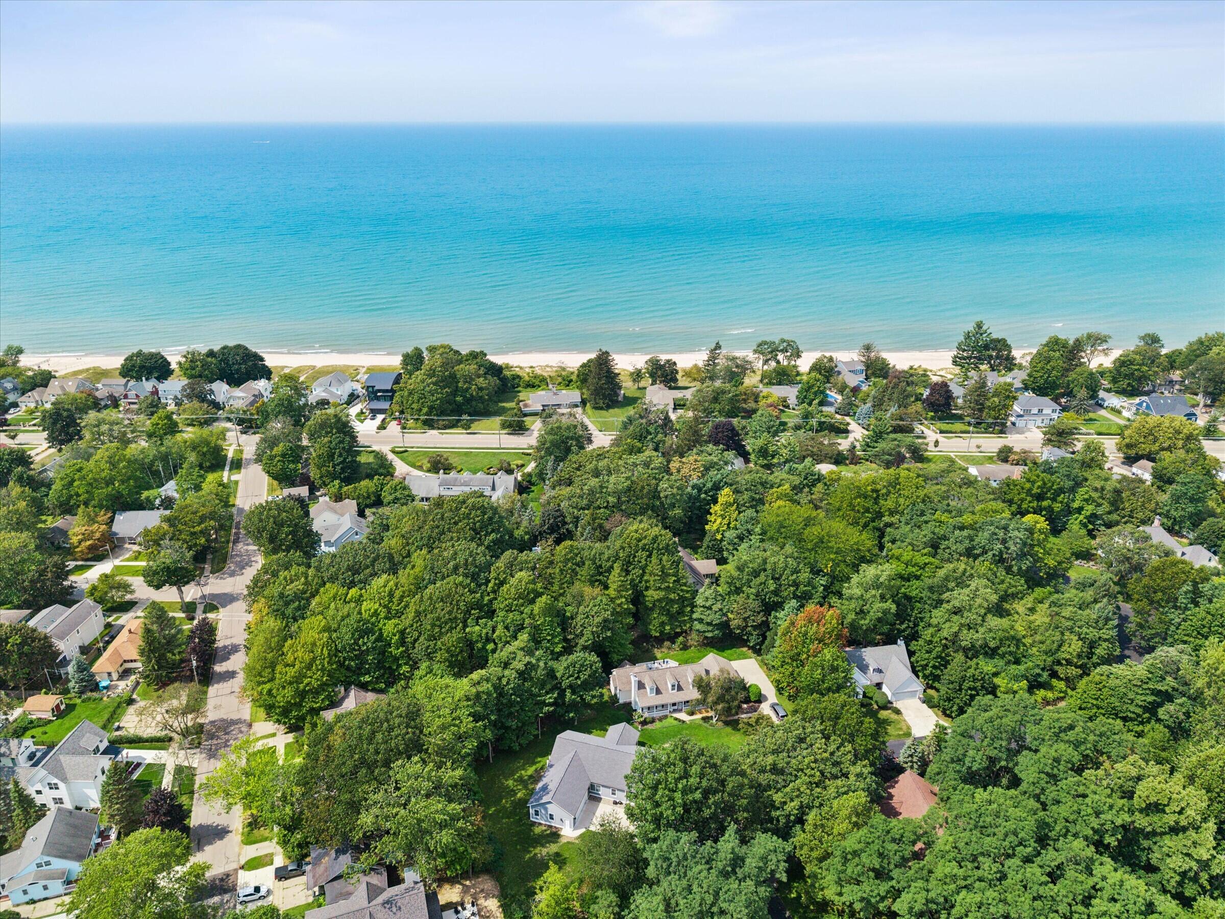 556 N Shore Drive 14