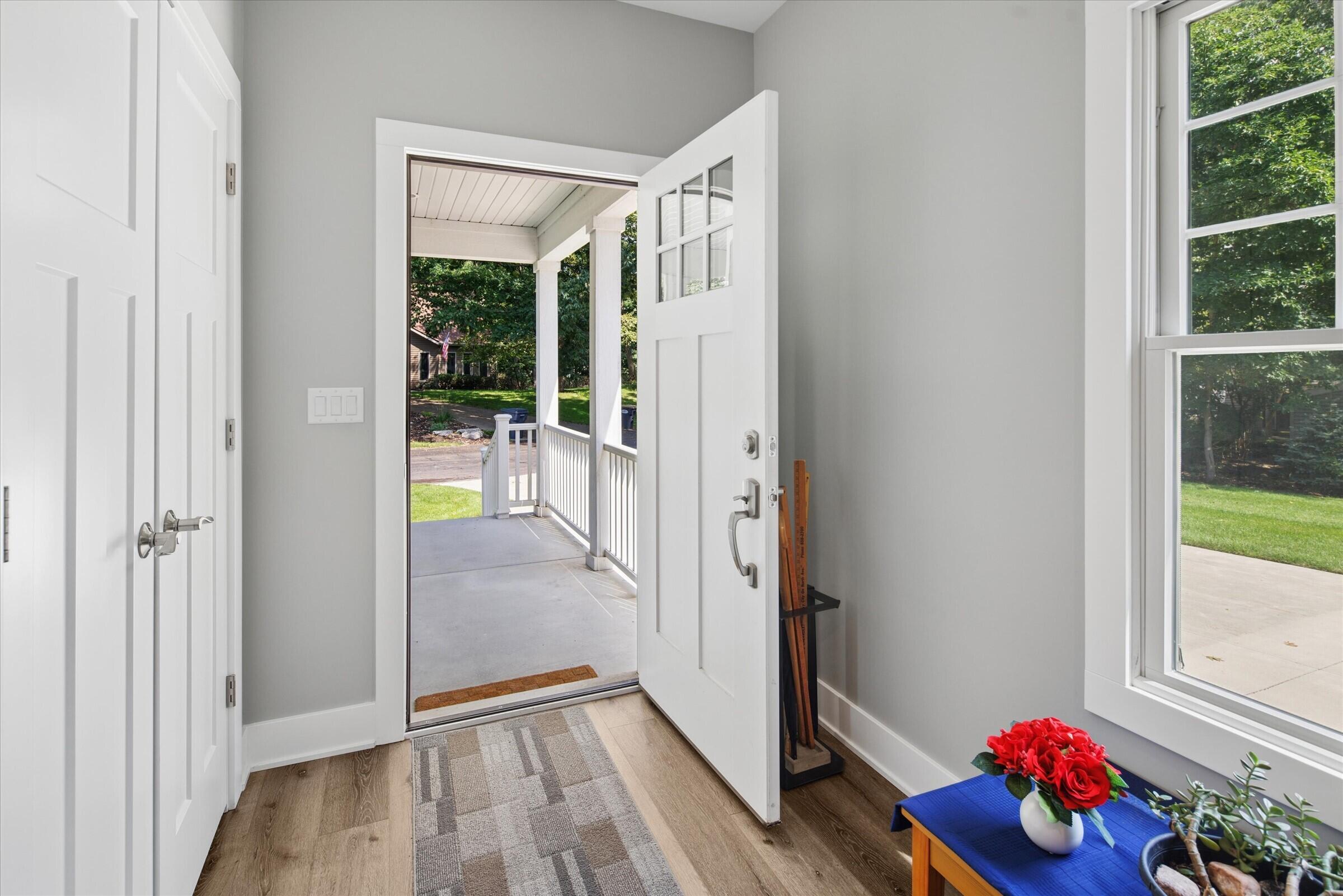 556 N Shore Drive 14