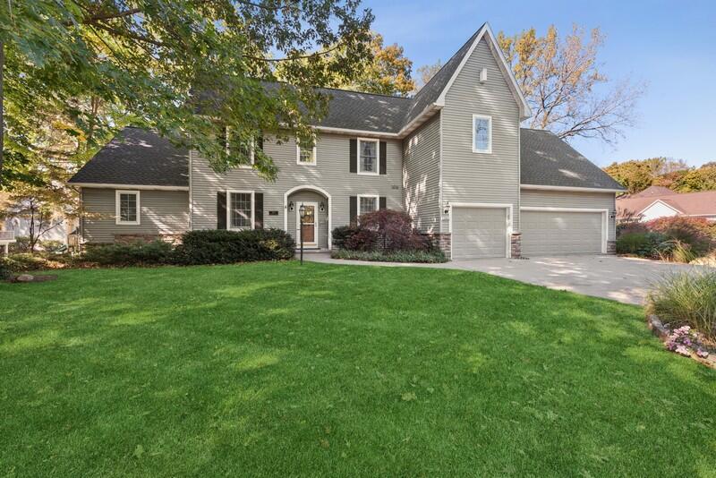 1390 Summerwood Drive