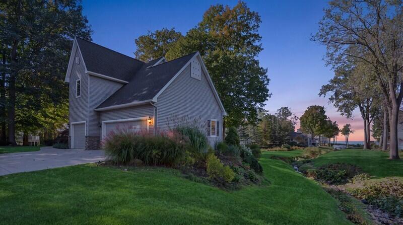 1390 Summerwood Drive
