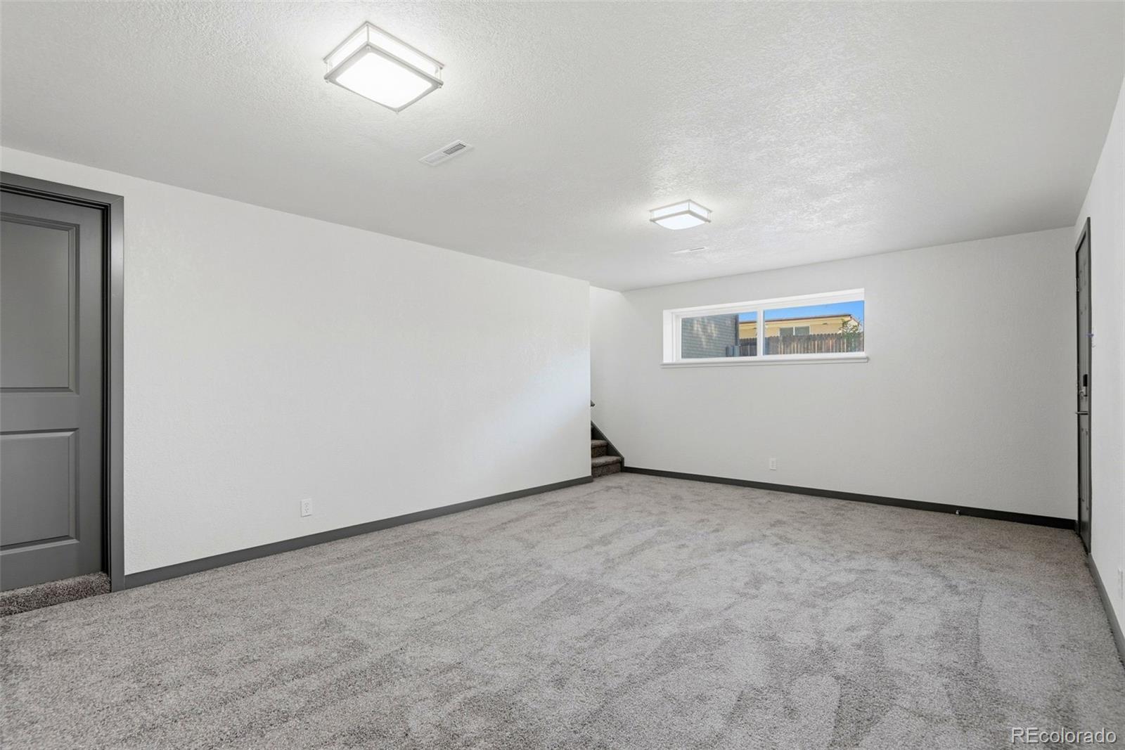 11272 High Street