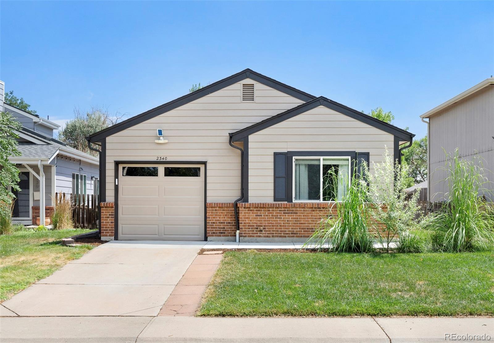 2340 Redwood Avenue
